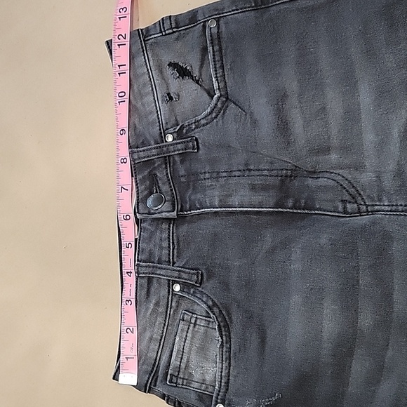 Forever 21 Size 26 Washed Black Distressed Skinny High Rise Jeans - Picture 4 of 14